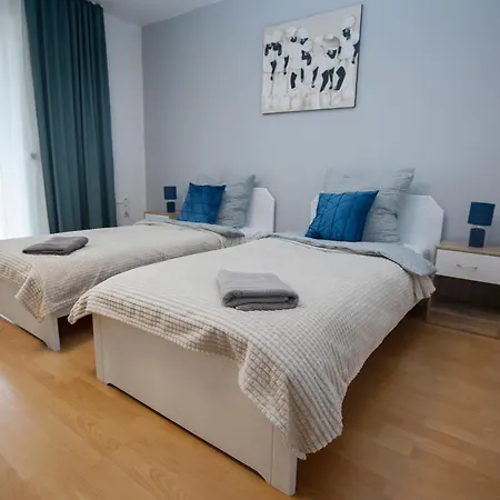 Gemuetliche Monteurwohnung Mit Terrasse *
